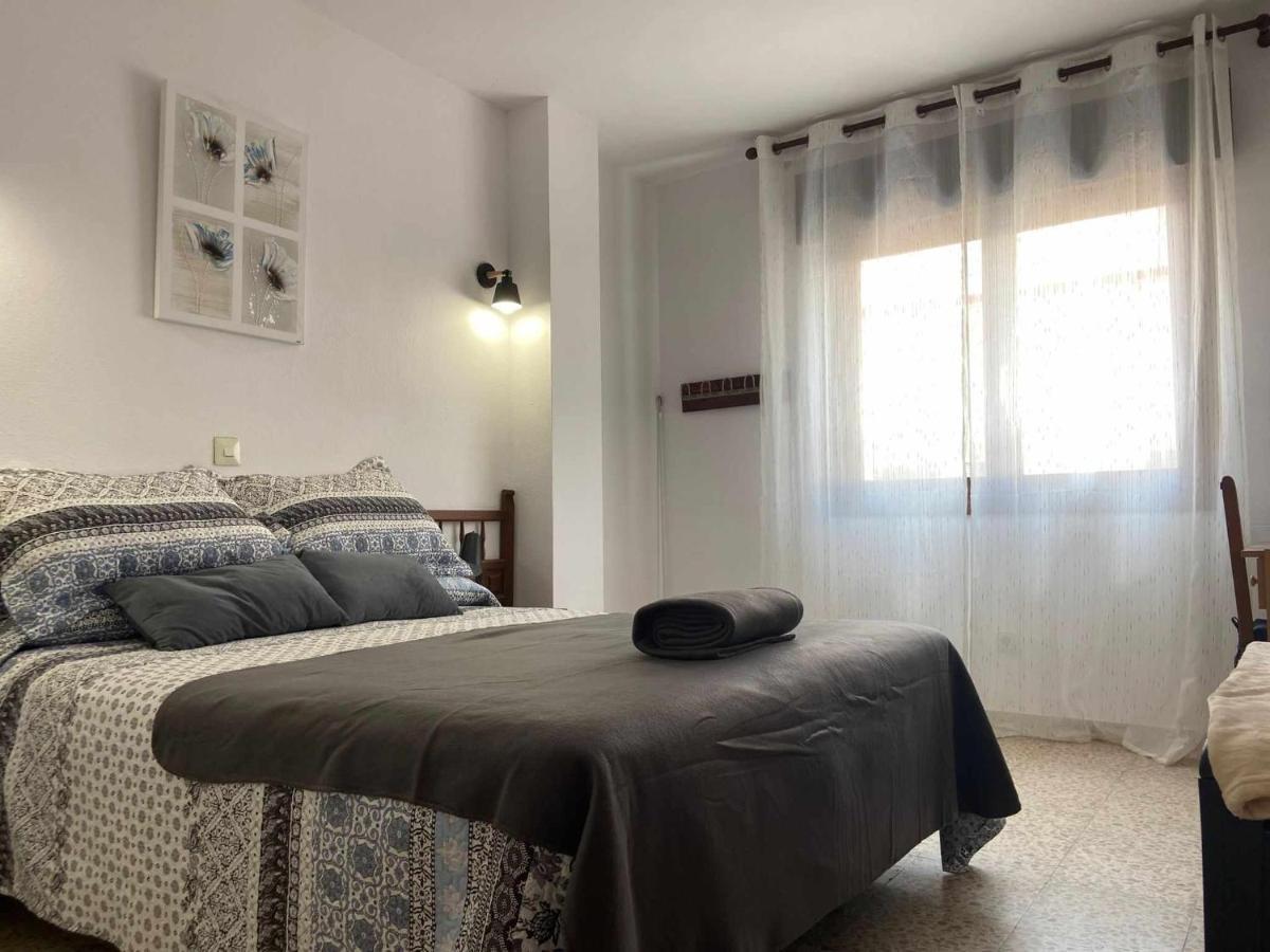 Victoria Home & Parking Estepona Bagian luar foto