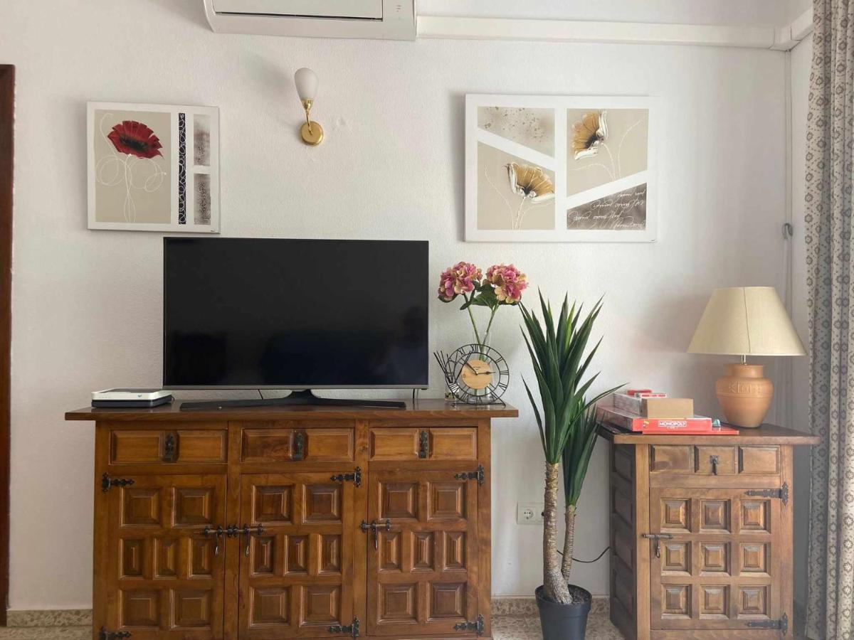 Victoria Home & Parking Estepona Bagian luar foto