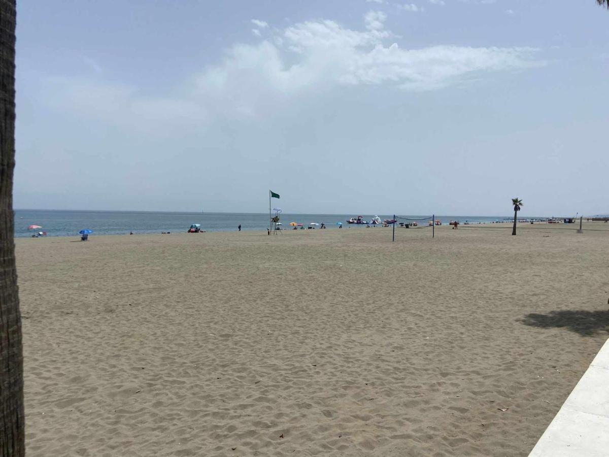 Victoria Home & Parking Estepona Bagian luar foto